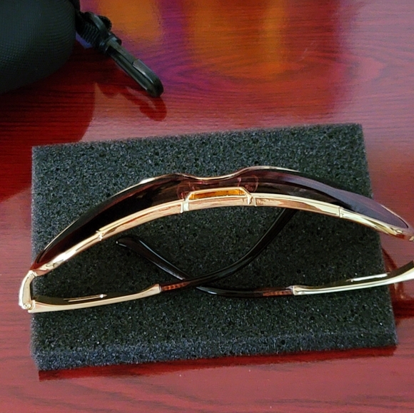 METAL SUNGLASSES 👓 - Picture 5 of 16